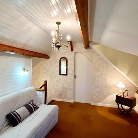 Maison Familiale Pleine De Charme