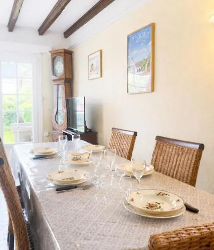 Maison Familiale Pleine De Charme *